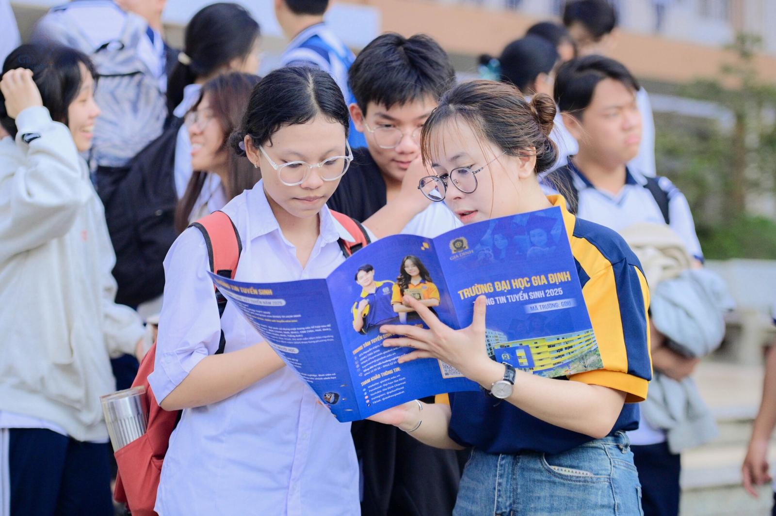 phuong-thuc-xet-tuyen-đa-dạng-tạo-cơ-hội-lớn-cho-học-sinh