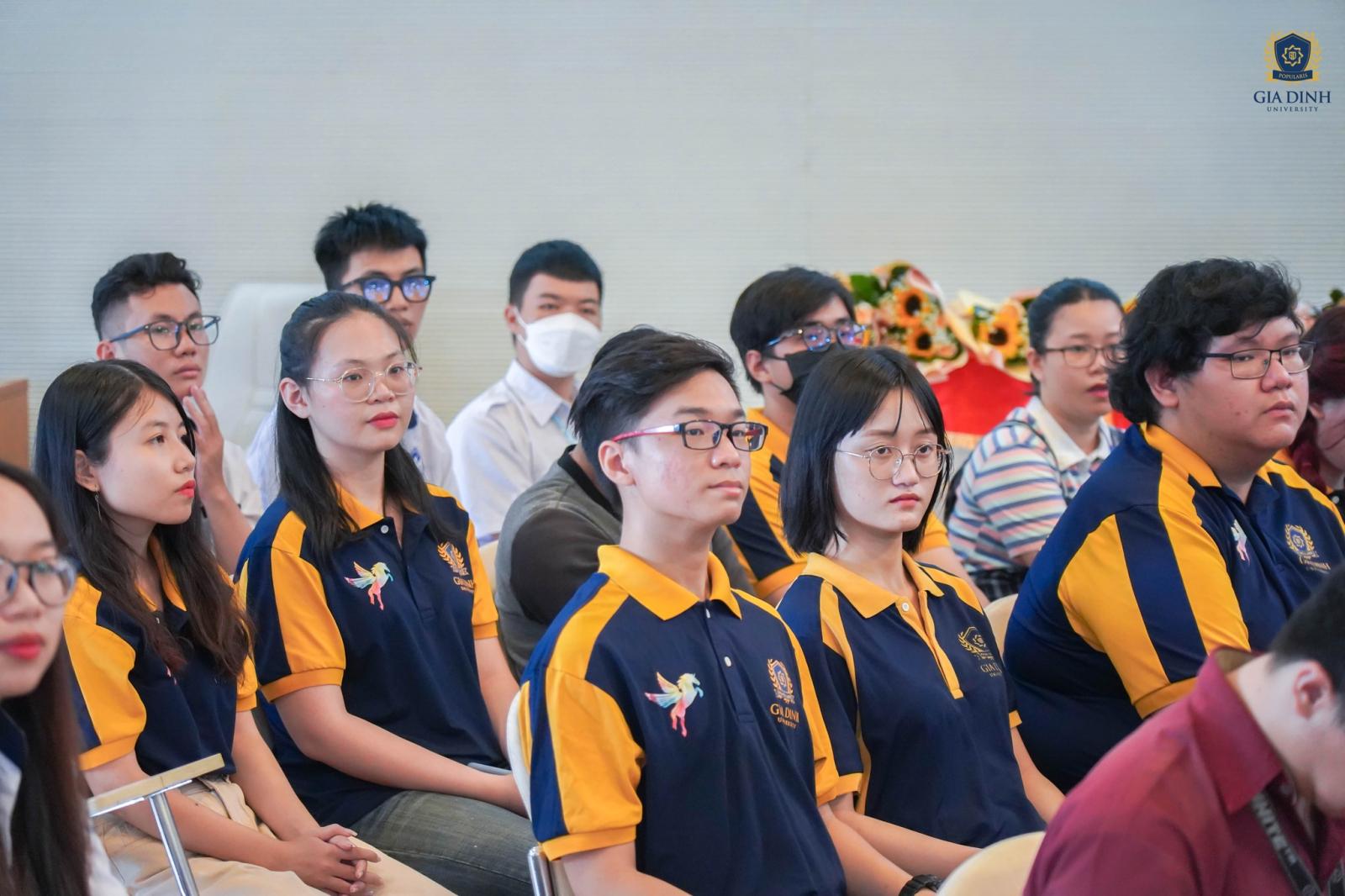 Hồ sơ xét tuyển tốt mở ra cơ hội thành công