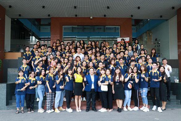 Hoạt động ngoại khóa, tình nguyện, câu lạc bộ, đội nhóm thể thao