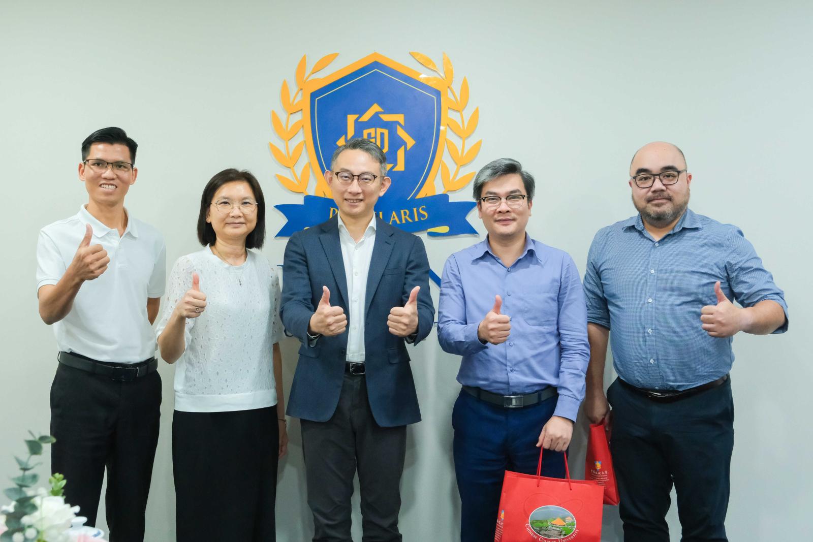 Hợp tác quốc tế trong giáo dục, tạo cơ hội cho sinh viên học tập và làm việc tại nước ngoài, mở rộng tầm nhìn