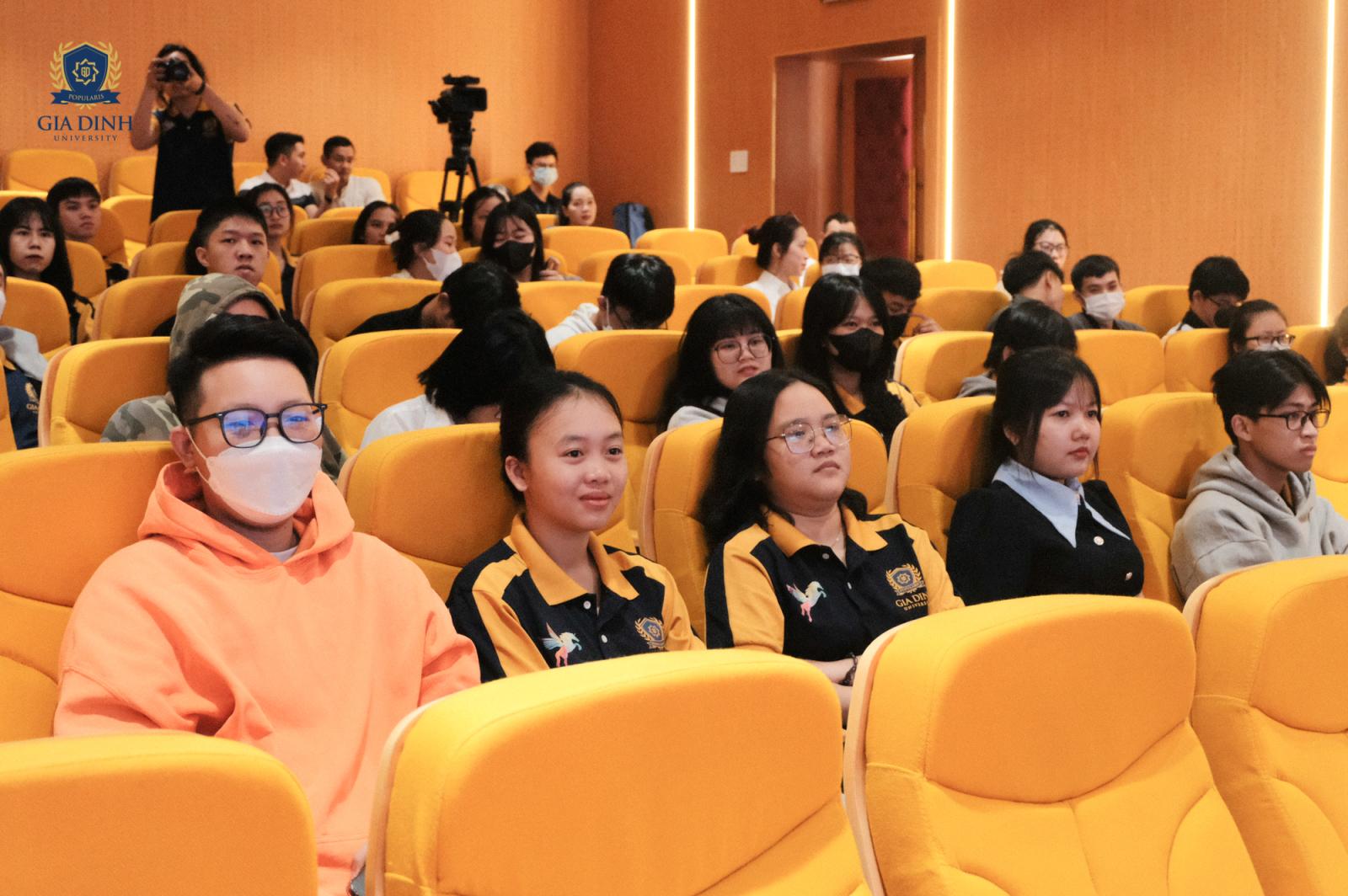 phan-bo-thoi-gian-hoc-ky-giup-can-bang-cuoc-song