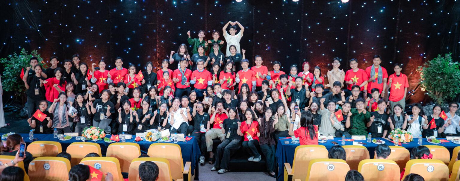 lam-the-nao-de-phat-trien-tu-duy-phan-bien-trong-linh-vuc-truyen-thong