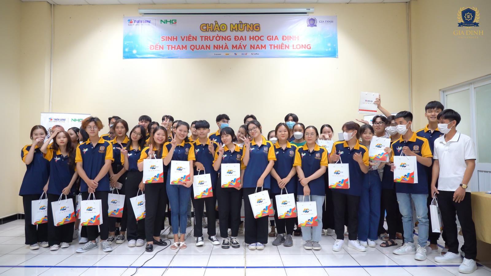 Quản lý ngân sách truyền thông trường học hiệu quả