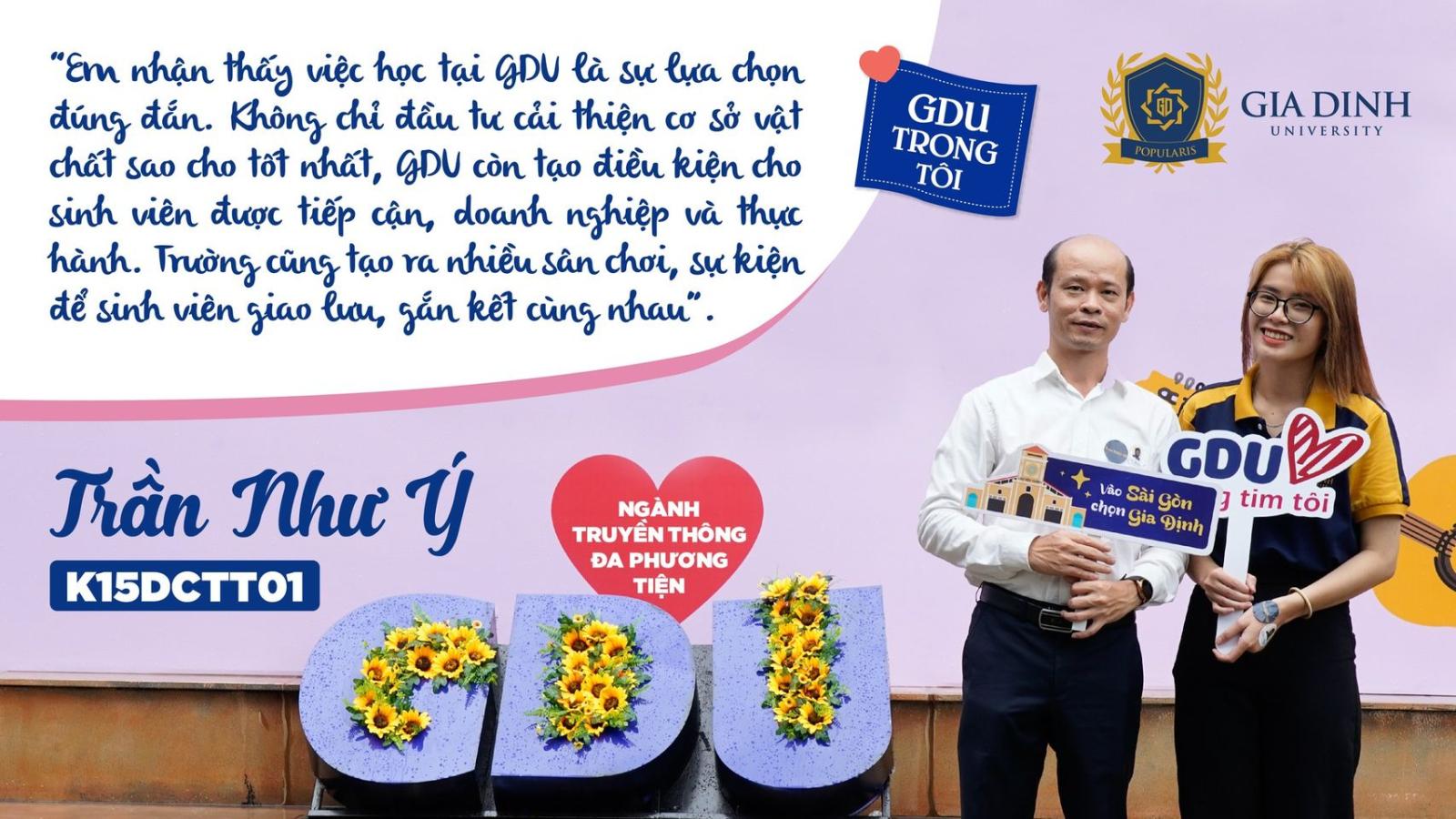 Sinh viên truyền thông chăm chú học tập và rèn luyện các kỹ năng cần thiết cho công việc