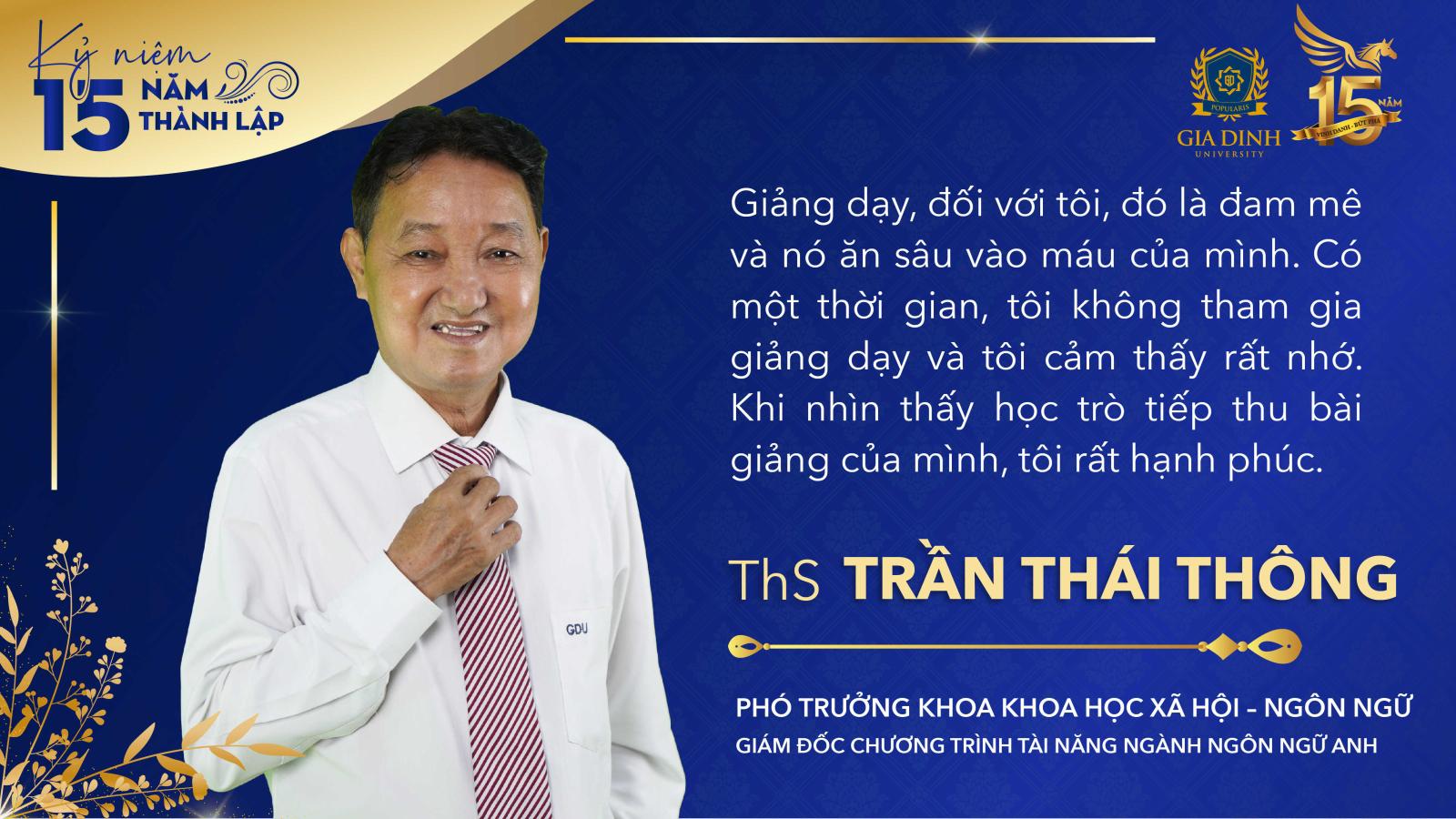 Sinh viên tương tác với giảng viên truyền cảm hứng trong giờ học