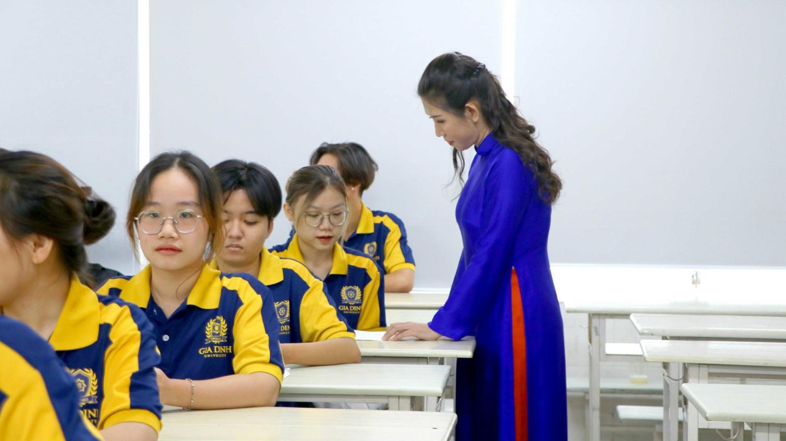 Sự kiện mô phỏng chiến dịch truyền thông giúp phát triển tư duy phản biện và kỹ năng giải quyết vấn đề cho người tham gia.