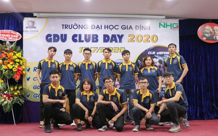 Tìm kiếm học bổng ưu đãi ngành truyền thông
