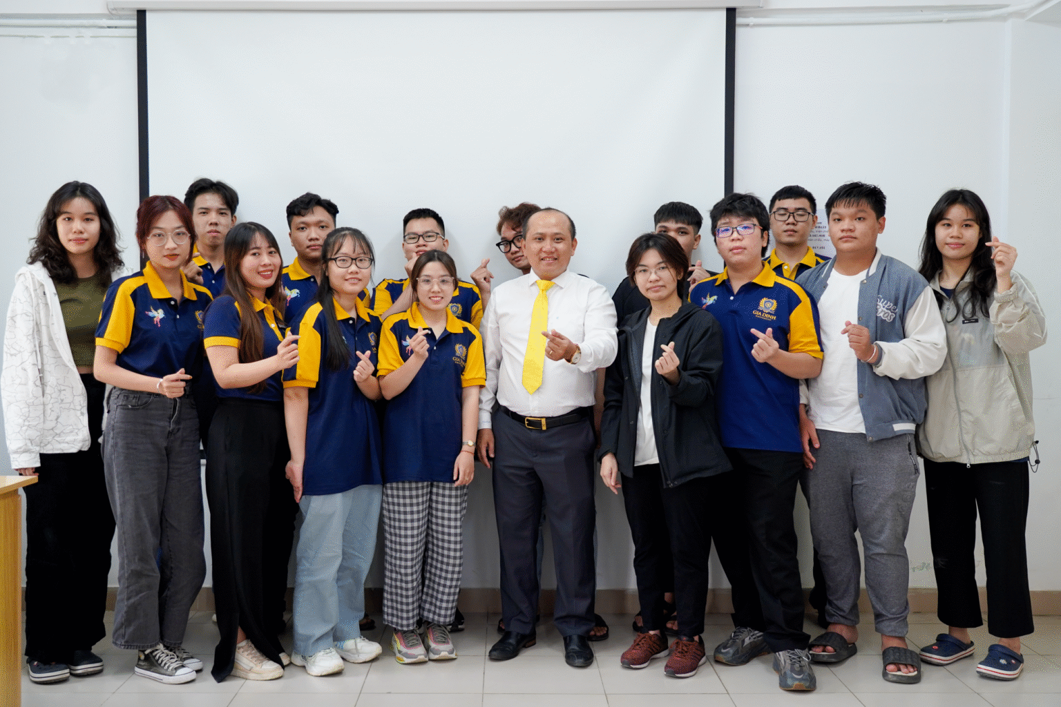 Chuẩn bị cho sự thay đổi của truyền thông: Nâng cao kỹ năng, sáng tạo nội dung, xây dựng mạng lưới, cập nhật kiến thức.