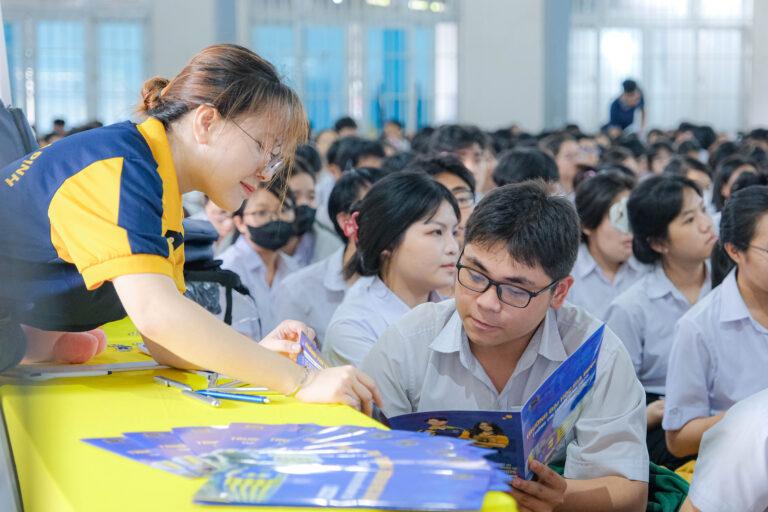 xac dinh muc tieu truoc khi tu hoc truyen thong